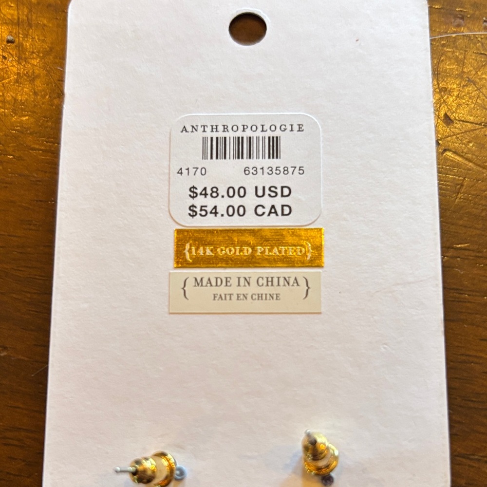 NWT Anthropologie 24k Gold Plates and Pearl Drop Earrings - Picture 2 of 3